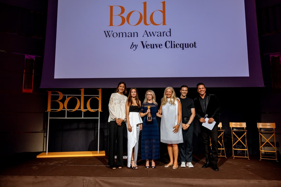 In the News: Newmagz presenting the Veuve Clicquot Bold Woman Award winner Evelyne Pflugi